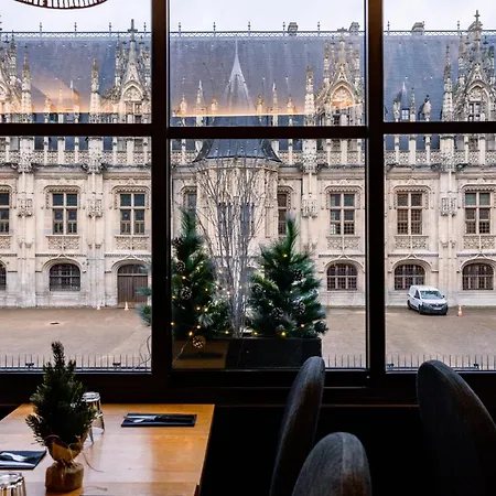 Les Inities Hotel
